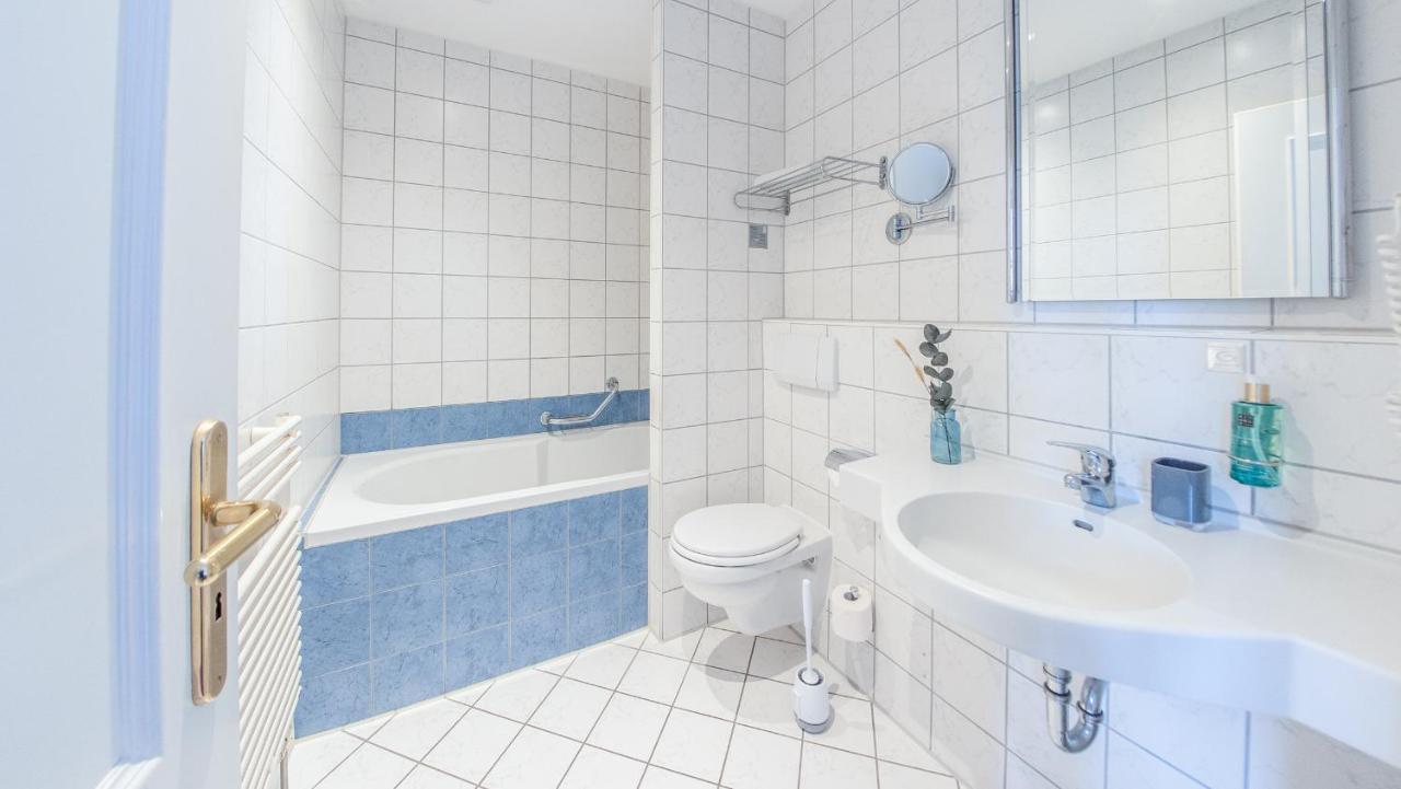 Strandhotel Berg Берг Экстерьер фото